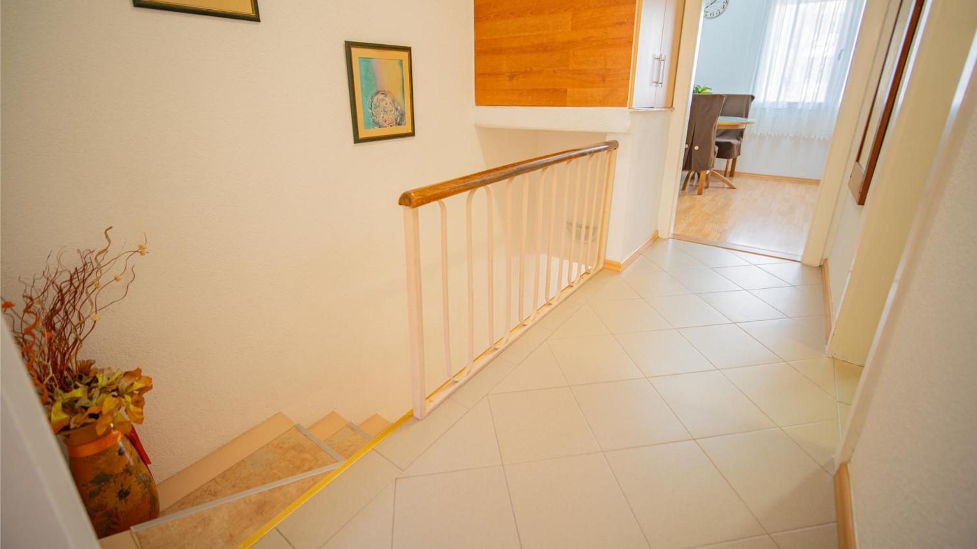Apartmani Ana 티바트 외부 사진